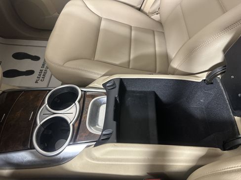 Used 2011 Mercedes-Benz R 350 4MATIC image 19