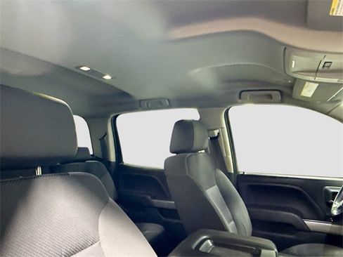 Used 2018 Chevrolet Silverado 1500 LT w/ All Star Edition image 27
