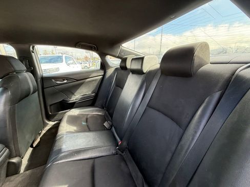 Used 2020 Honda Civic Sport image 23