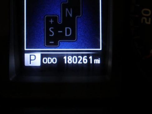 Used 2021 Toyota Tacoma SR RWD image 16
