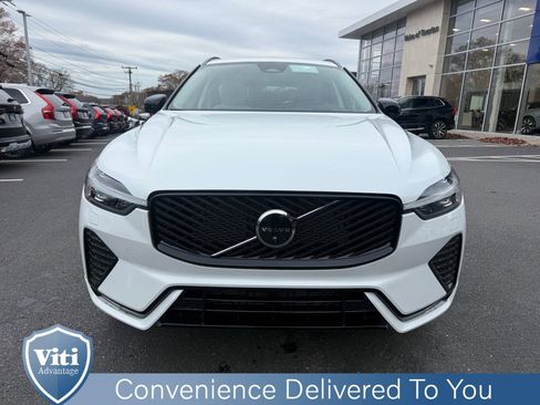 New 2026 Volvo XC60 B5 Ultra w/ Protection Package Premier image 3