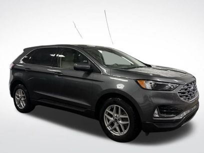 Used 2022 Ford Edge SEL w/ Convenience Package