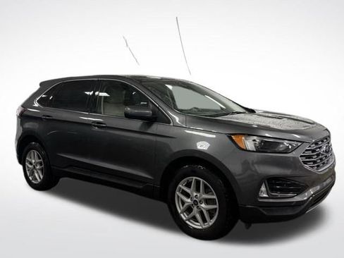 Used 2022 Ford Edge SEL w/ Convenience Package image 4