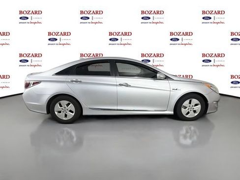Used 2012 Hyundai Sonata Hybrid FWD image 9