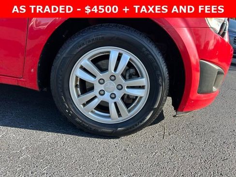 Used 2013 Chevrolet Sonic LT image 8