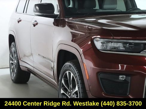 Used 2021 Jeep Grand Cherokee L Overland w/ Luxury Tech Group IV AWD/4WD image 9
