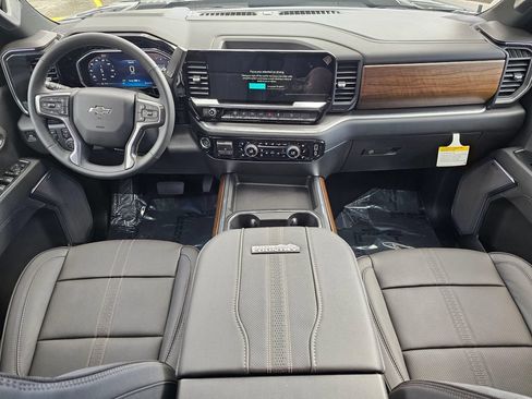 Used 2026 Chevrolet Silverado 3500 High Country w/ High Country Premium Package AWD/4WD image 19