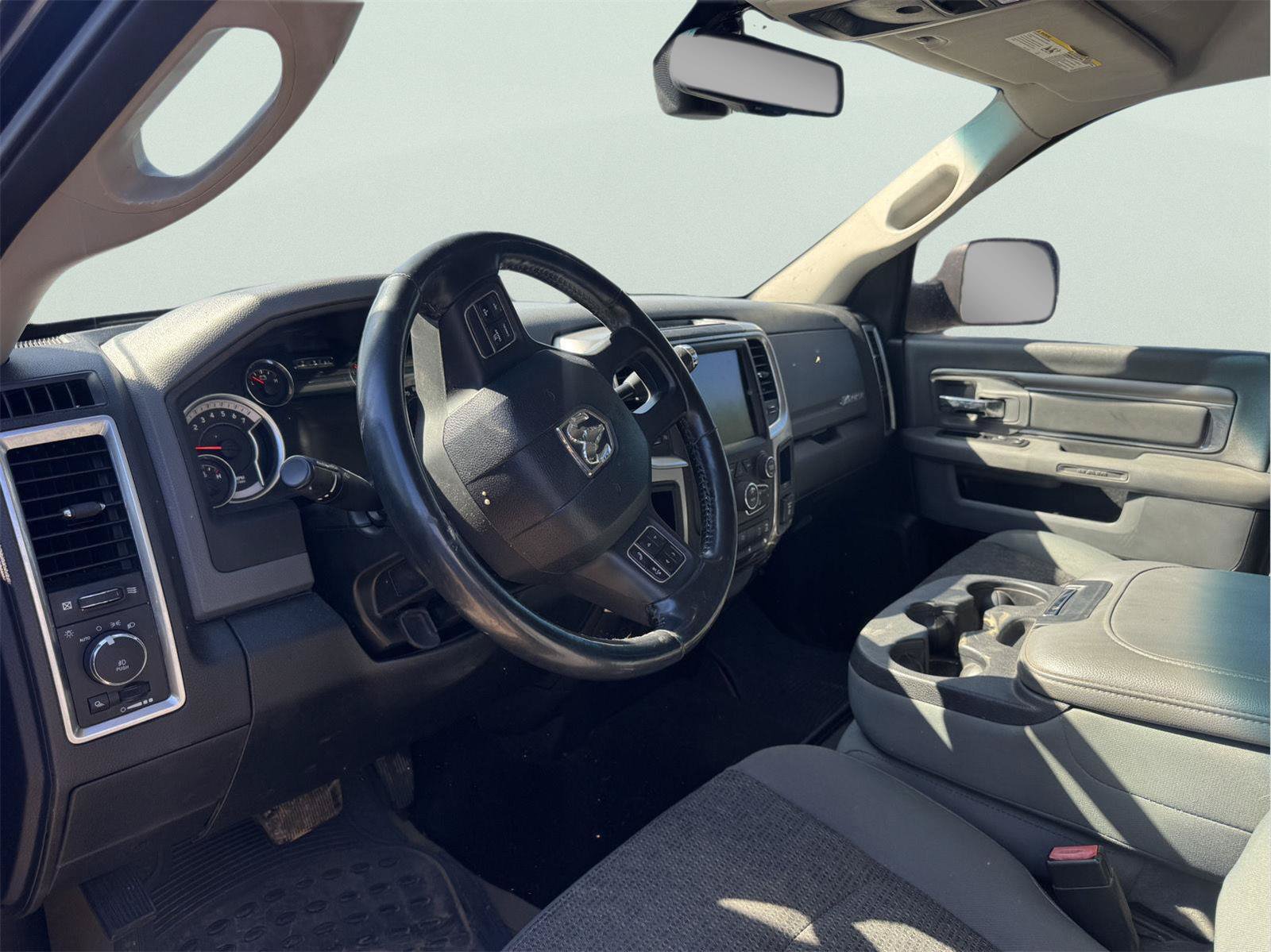 Used 2018 RAM 2500 Big Horn AWD/4WD image 3