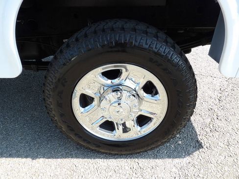 Used 2022 RAM 3500 Tradesman w/ Chrome Appearance Group AWD/4WD image 61