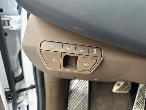 New 2026 Kia EV9 GT-Line image 14
