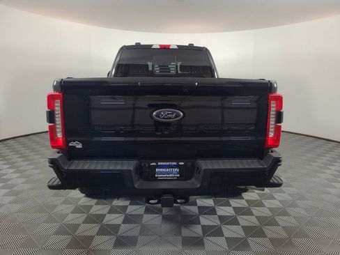 Used 2023 Ford F250 Lariat w/ Lariat Ultimate Package image 4