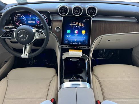 New 2026 Mercedes-Benz GLC 300 image 3