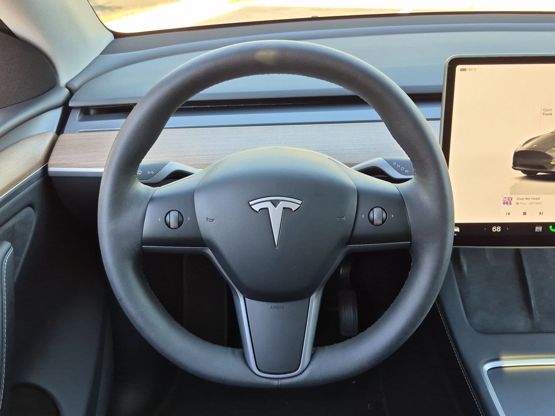 Used 2024 Tesla Model Y Long Range AWD/4WD image 13