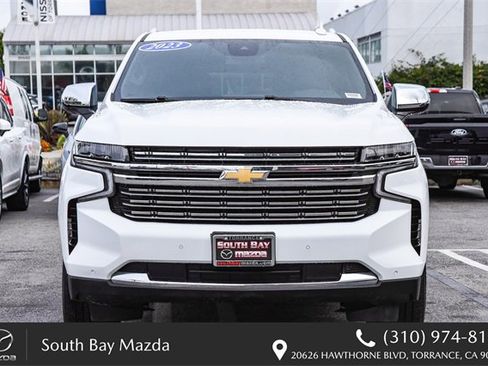 Used 2023 Chevrolet Suburban Premier image 2