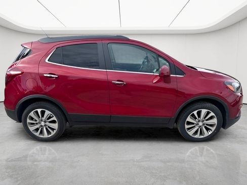 Used 2020 Buick Encore Preferred FWD image 2
