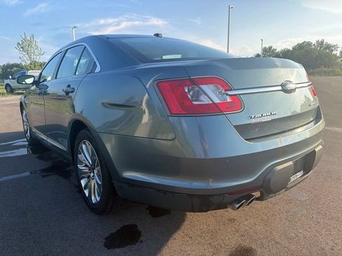 Used 2010 Ford Taurus Limited FWD image 11