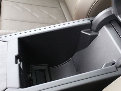 Used 2025 BMW X3 xDrive30i w/ Premium Package image 30