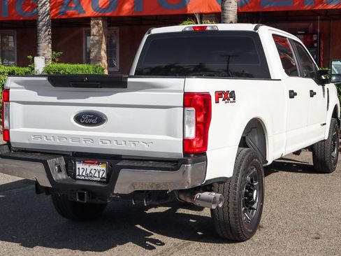 Used 2019 Ford F250 XL w/ Power Equipment Group image 9