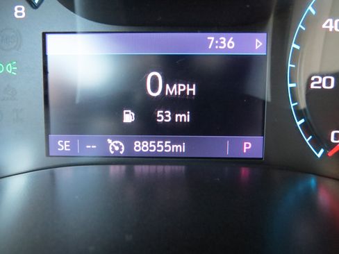 Used 2020 Chevrolet Colorado LT image 23