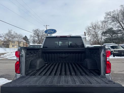 Used 2024 Chevrolet Silverado 1500 LT Trail Boss w/ Convenience Package II image 10