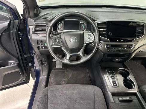 Used 2022 Honda Pilot Sport image 16