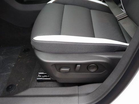 New 2025 Buick Envision Sport Touring image 36