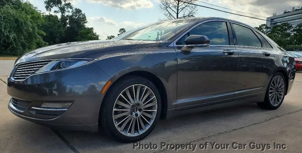 Used 2016 Lincoln MKZ w/ Equipment Group 300A Reserve FWD image 20