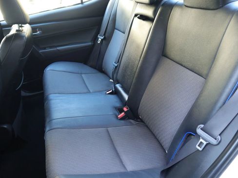 Used 2018 Toyota Corolla SE w/ SE Premium Package FWD image 20