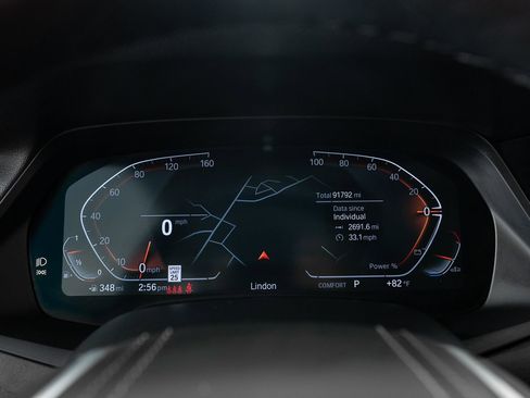 Used 2022 BMW X7 xDrive40i w/ Premium Package image 15