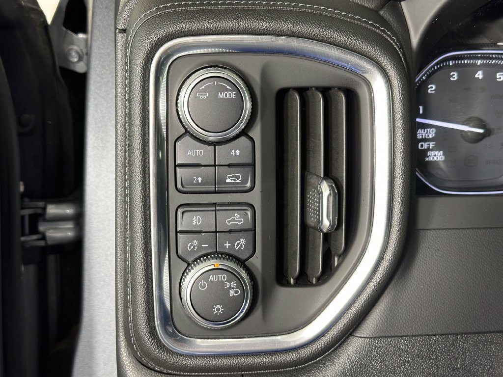 Used 2020 GMC Sierra 1500 Elevation w/ Elevation Value Package AWD/4WD image 21