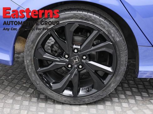 Used 2019 Honda Civic Sport image 29