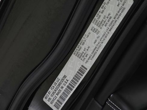 Used 2021 Jeep Grand Cherokee L Overland AWD/4WD image 36