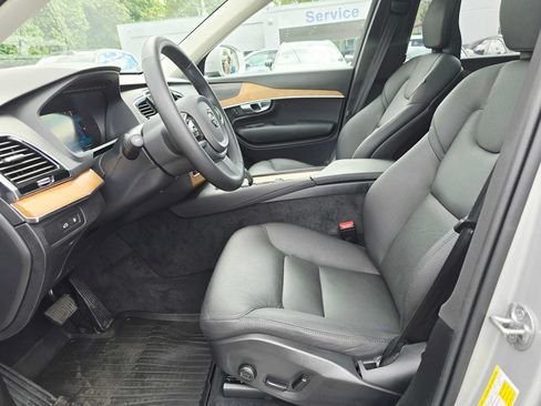Certified 2025 Volvo XC90 T8 Plus w/ Protection Package Premier AWD/4WD image 21