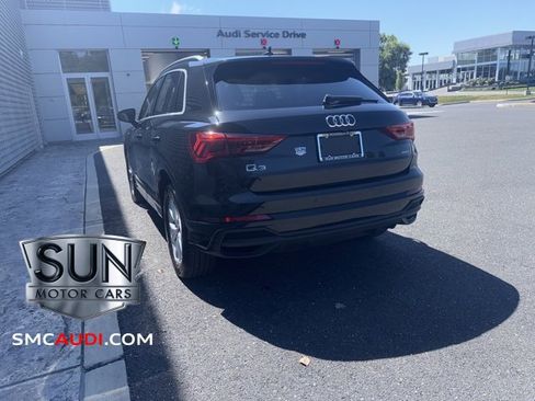 Certified 2025 Audi Q3 2.0T Premium Plus w/ Premium Plus Package image 21