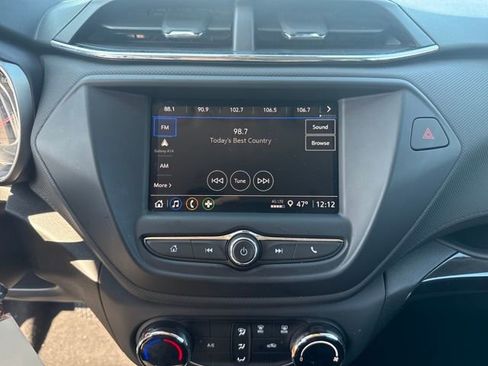 Used 2021 Chevrolet TrailBlazer LS image 18