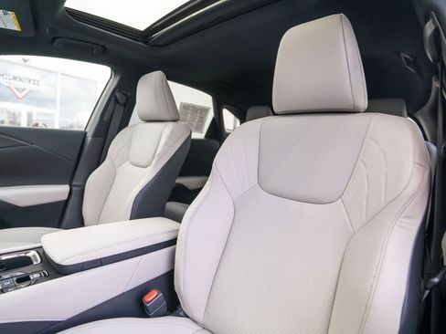 Used 2024 Lexus RX 350 Premium w/ Convenience Package image 15