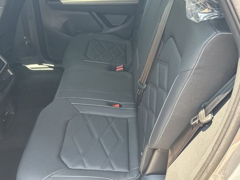 New 2026 Volkswagen Atlas Cross Sport SE FWD image 14