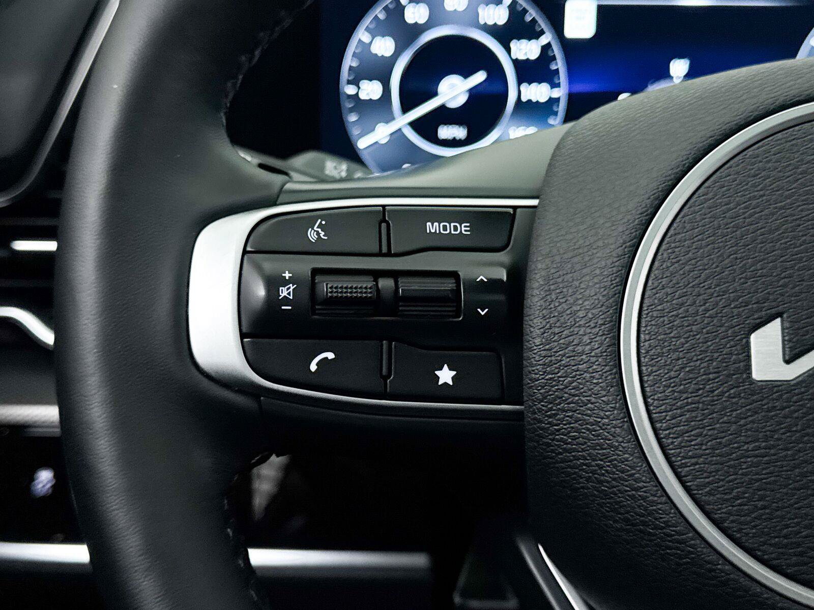 Used 2024 Kia Sportage SX FWD image 37
