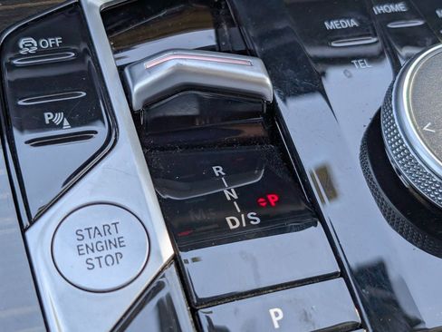 Used 2024 BMW X7 xDrive40i image 20