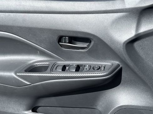 Used 2025 Nissan Versa S w/ Trunk Package image 10