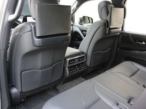 Used 2024 Lexus LX 600 4WD w/ Appearance Package image 11