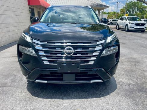 Used 2026 Nissan Rogue Platinum w/ Platinum Premium Package AWD/4WD image 8