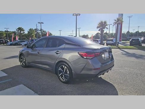 Used 2025 Nissan Sentra SV w/ Trunk Package FWD image 27