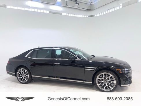 Used 2025 Genesis G90 3.5T image 1