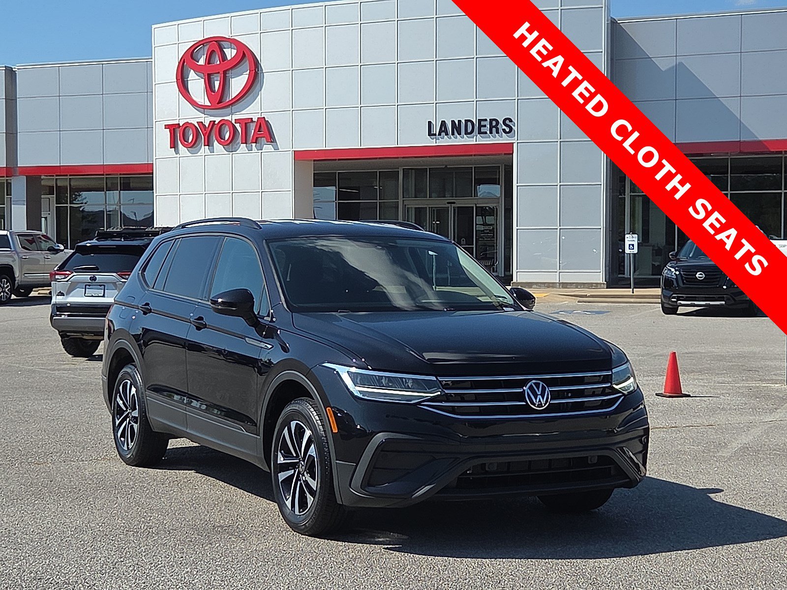 Used 2023 Volkswagen Tiguan S AWD/4WD image 1