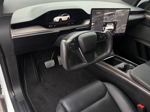 Used 2022 Tesla Model X AWD/4WD image 9