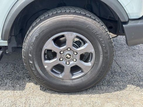 Used 2023 Ford Bronco Big Bend image 12