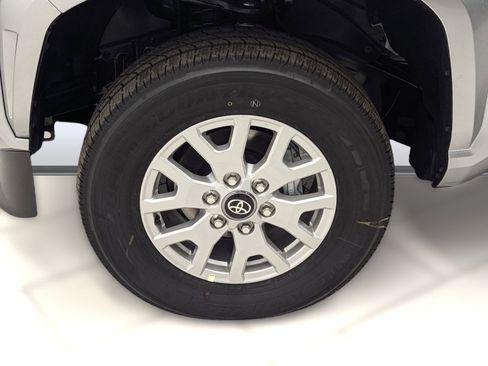 New 2025 Toyota Tacoma SR image 9