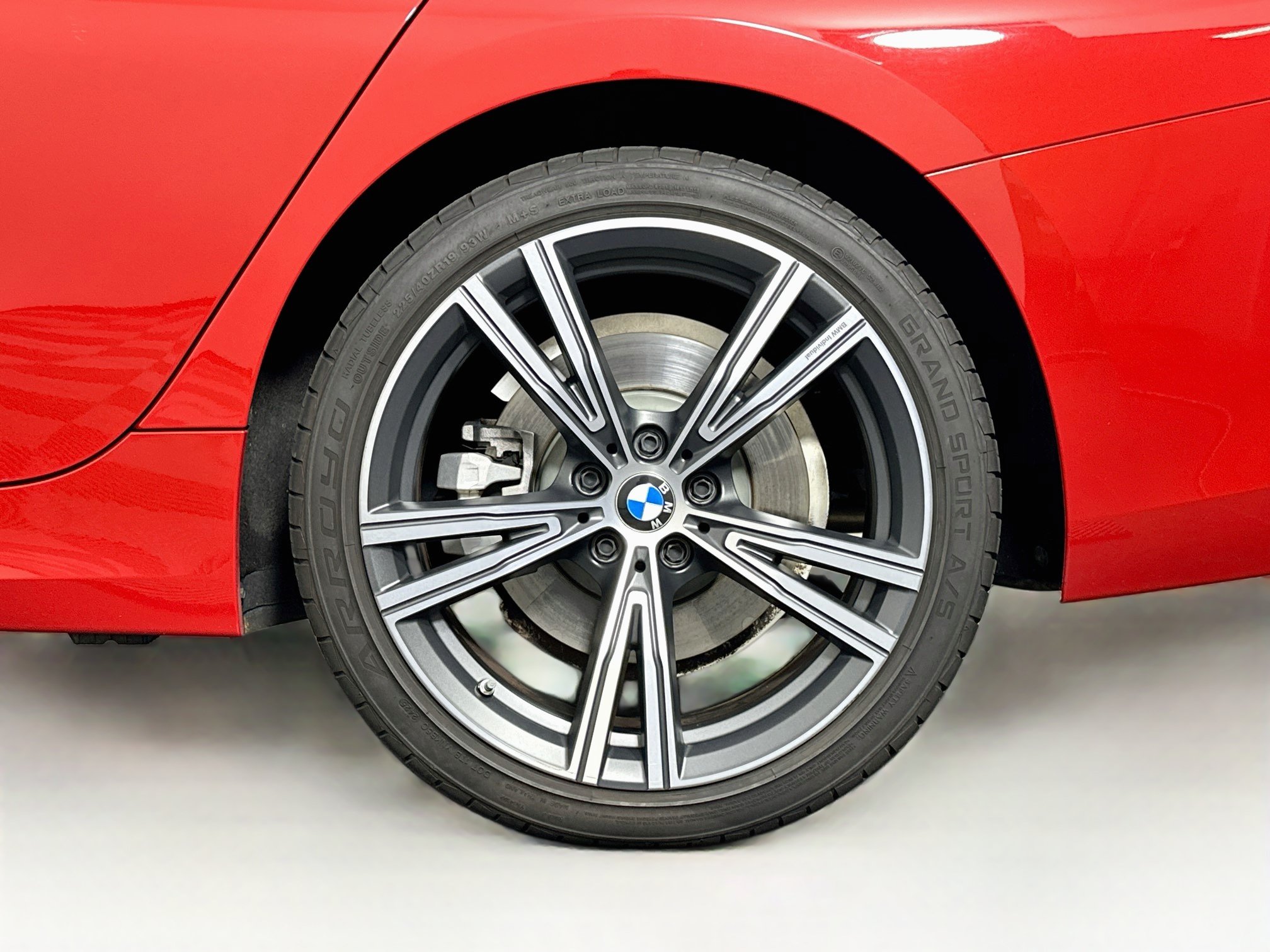 Used 2024 BMW 330i Sedan RWD image 11