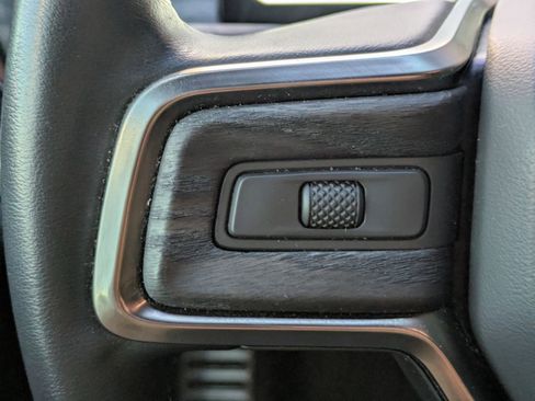 Used 2022 Rivian R1T Launch Edition image 13